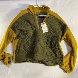 NWT Prana Women's Glen Ivy
Pullover Large